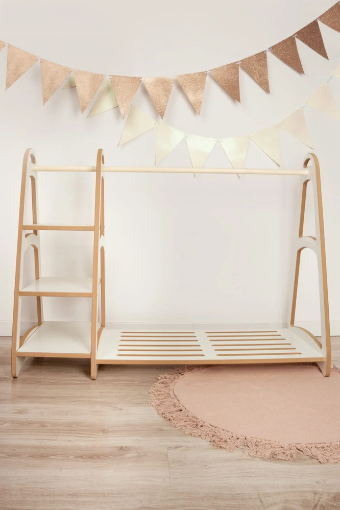 Montessori šatní skříň MAXI - bílá + 5 dřevěných ramínek