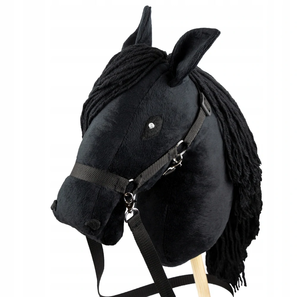 Hobby Horse Skippi A3 – černý koník na tyči s ohlávkou a otěžemi