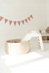 Dětská dřevěná skluzavka indoor - bílá
