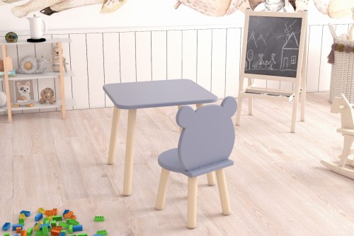 Dětský stoleček a židlička ve tvaru medvídka