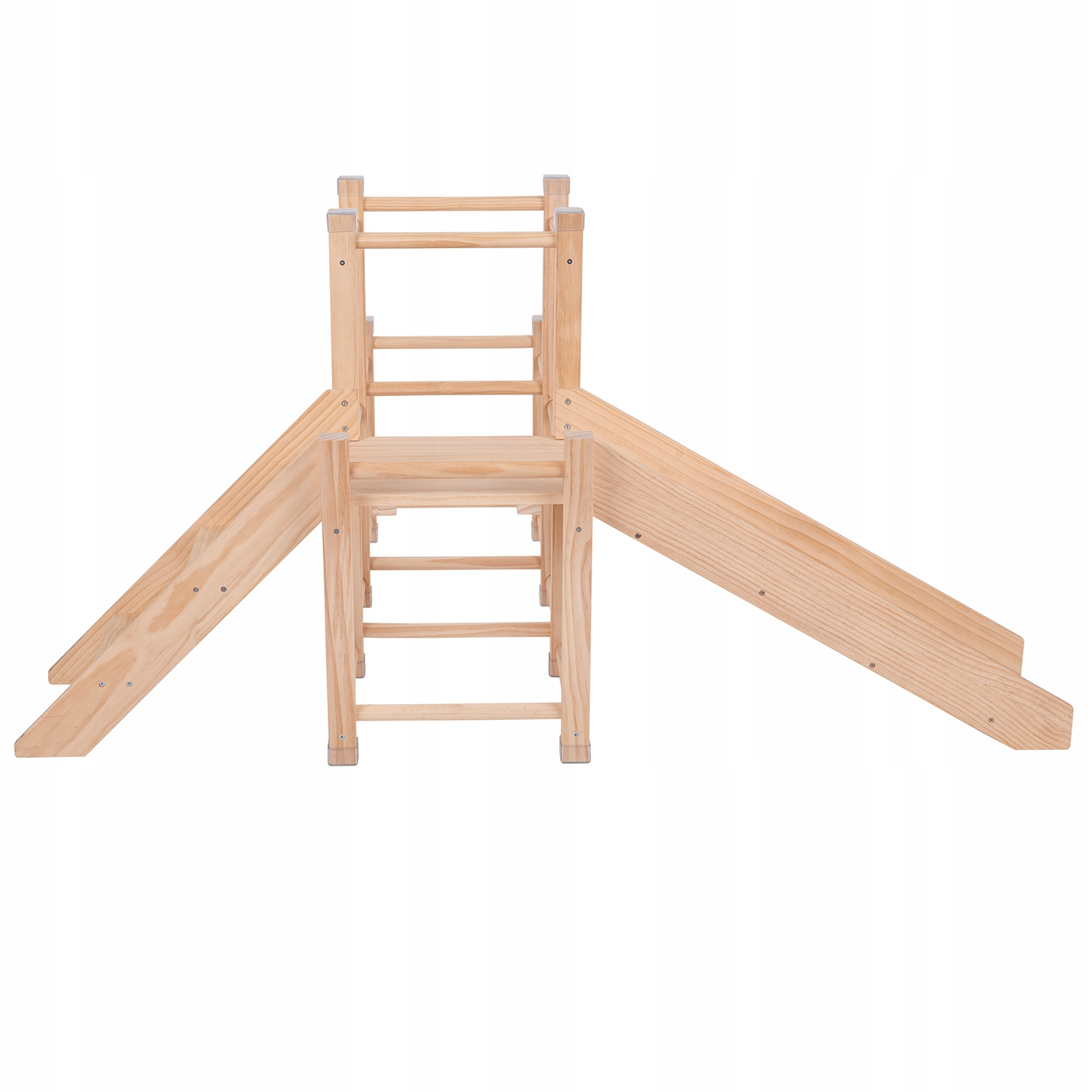 Dřevěné hřiště se skluzavkou, přírodní