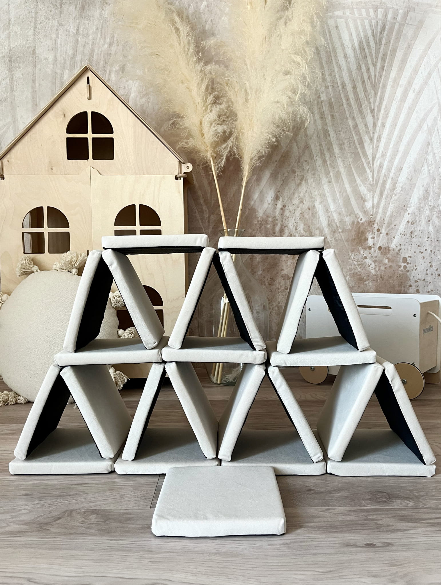 Pěnové bloky pro pohybovou aktivitu - 12 ks - různé barvy