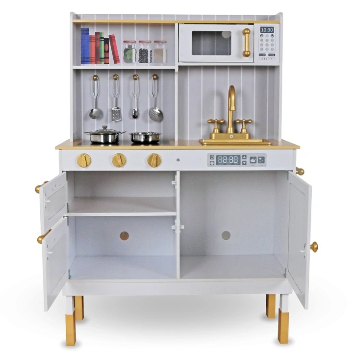 Dřevěná kuchyňka pro děti