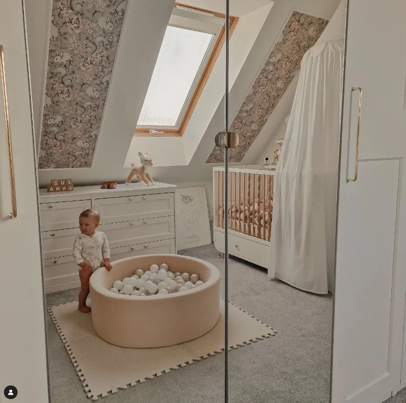 Pěnové domácí hřiště s bazénkem VELVET - oranžová