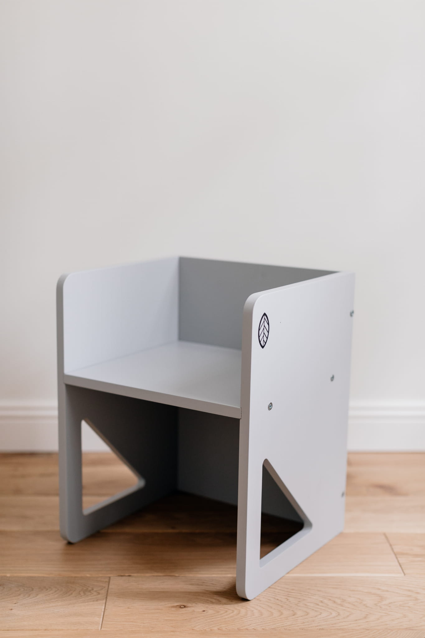 Maxi dřevěná dětská židle - mátová