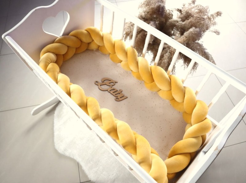 Mantinel pletený cop - medový samet