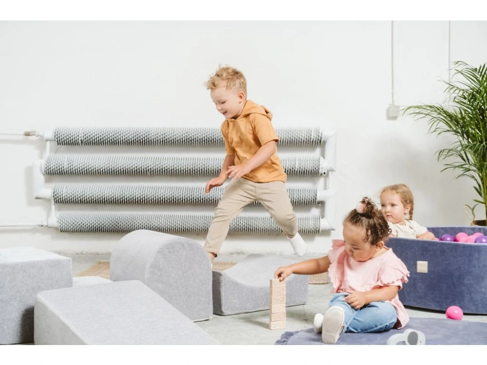 Pěnová hrací sada a domácí hřiště bez suchého bazénku: světle šedá