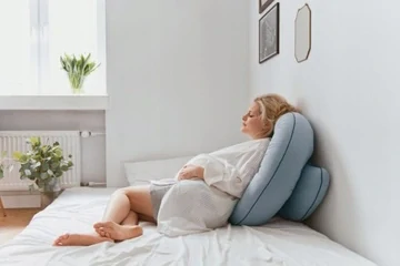 Těhotenský polštář Poofi - latte