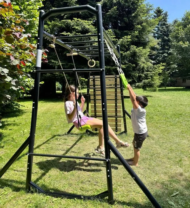 Venkovní hřiště pro děti - opičí dráha Trapez