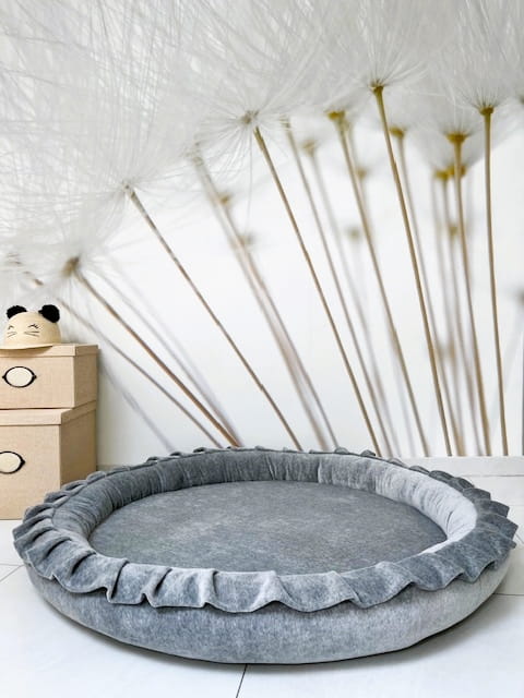 Sametová hrací podložka NEST - kulatá