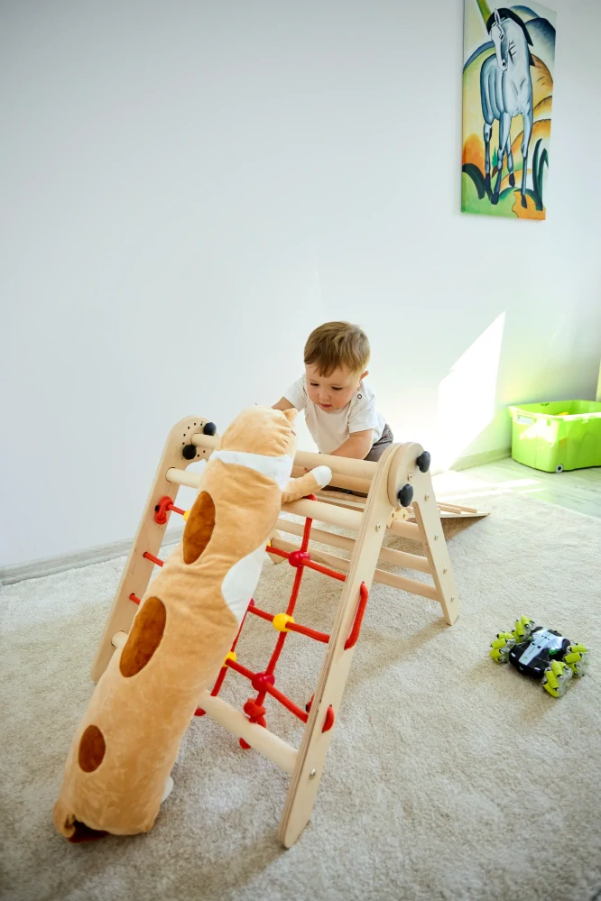 Indoor Triangle Pine - Dřevěný lezecký trojúhelník se skluzavkou - natural