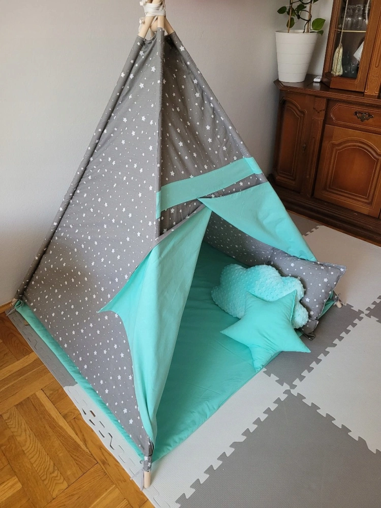 Dětský stan teepee s podložkou, polštářky a světýlky - hvězdičky, mátová
