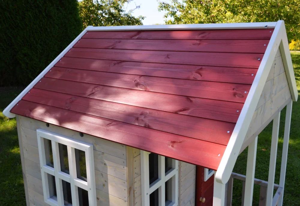 Dětský dřevěný zahradní domeček Adventure - s platformou a skluzavkou, červená