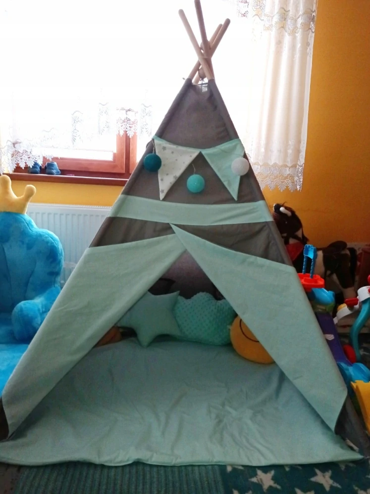 Dětský stan teepee s podložkou, polštářky a světýlky - hvězdičky, mátová